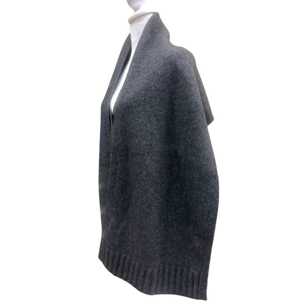 Céline Charcoal Gray Wool & Yak Blend Wrap Shawl Scarf with Ribbed Edges Auth - Picture 3 of 11